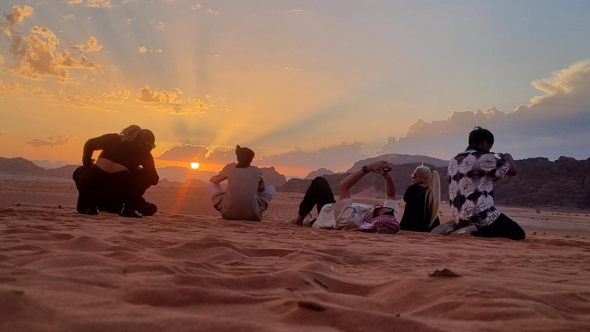 Desert Knights Camp Ваді-Рам Екстер'єр фото